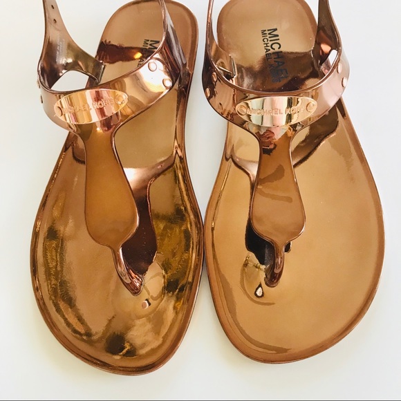 Michael Kors copper metallic jelly sandals - Picture 4 of 8